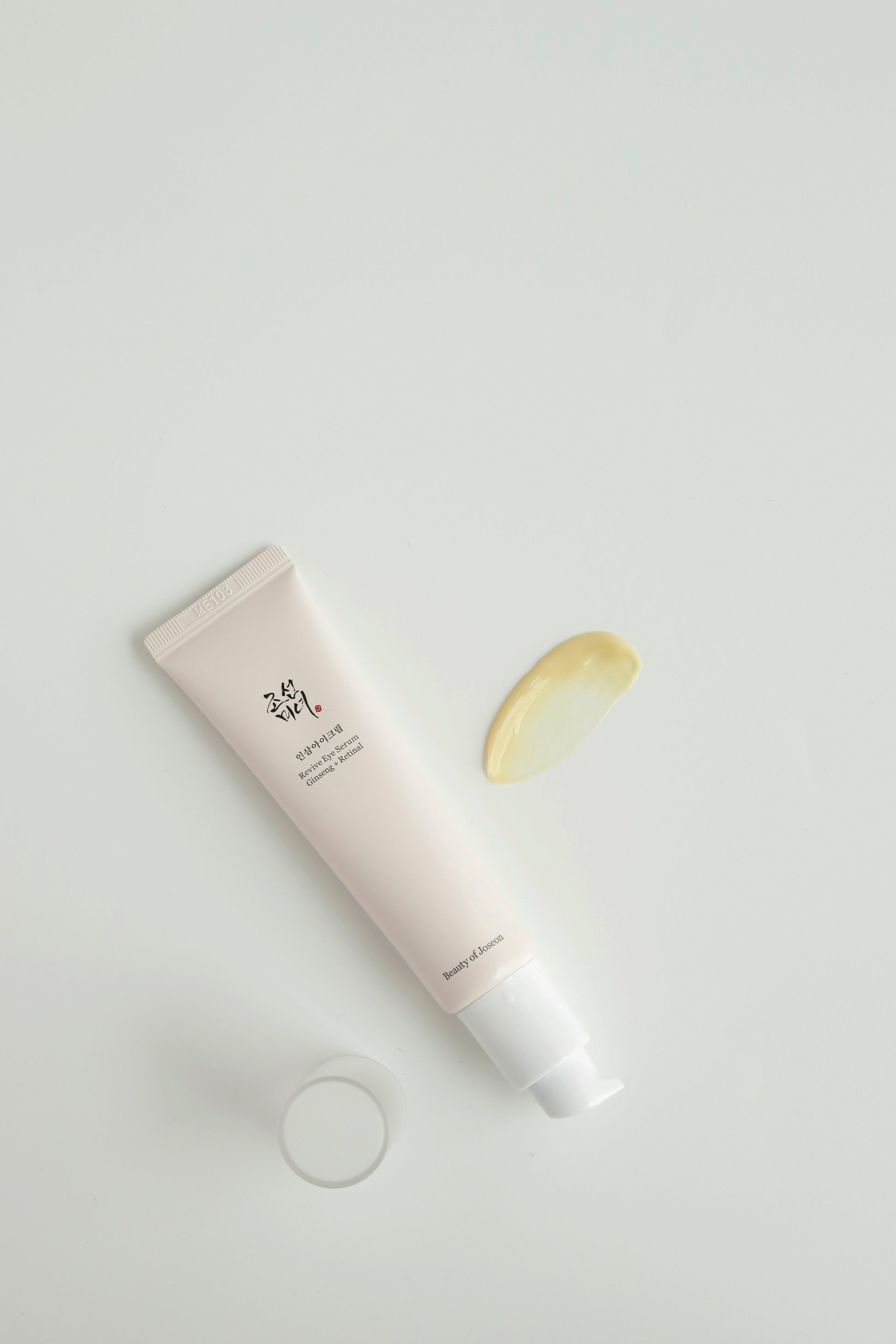 Write an SEO-friendly ALT text for a product image. Include: The main keyword (product name or type, e.g., vegan serum, hydrating cream, natural shampoo) 1–2 descriptive features (e.g., with aloe vera, for dry skin, cruelty-free, glowing effect) Optional brand name “Yournaturalskin” Keep it natural and under 125 characters (ideal for Google Images & accessibility).