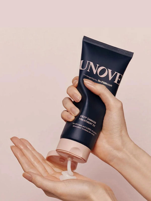 Write an SEO-friendly ALT text for a product image. Include: The main keyword (product name or type, e.g., vegan serum, hydrating cream, natural shampoo) 1–2 descriptive features (e.g., with aloe vera, for dry skin, cruelty-free, glowing effect) Optional brand name “Yournaturalskin” Keep it natural and under 125 characters (ideal for Google Images & accessibility).